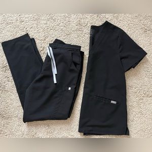 Figs Medium scrubs set - Black